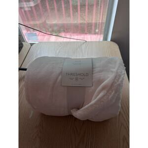 New Threshold 50" x 60” White Fleece Throw Blanket Reversible Faux Shearling